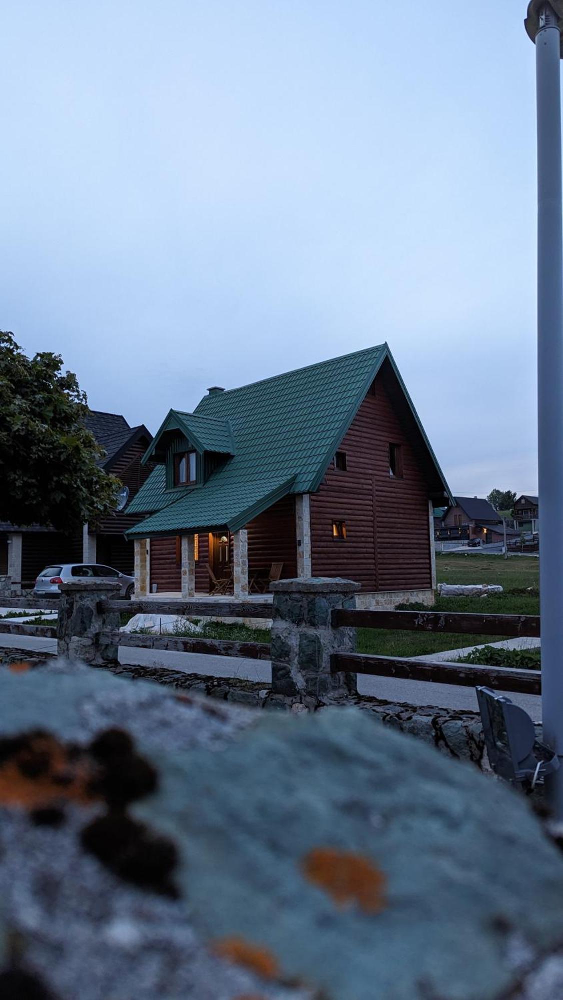 Ferienwohnung Mountain Haven Deluxe Žabljak Exterior foto