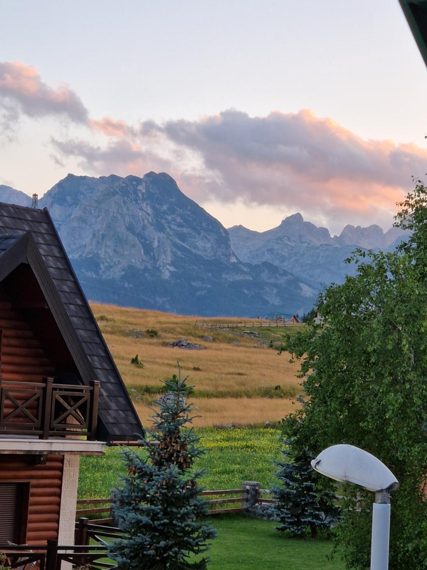 Ferienwohnung Mountain Haven Deluxe Žabljak Exterior foto